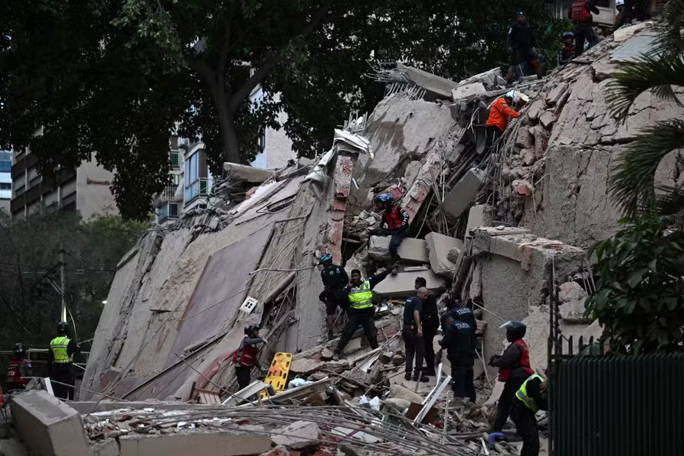 Terremoto histórico devasta a Venezuela e deixa ao menos 164 mortos