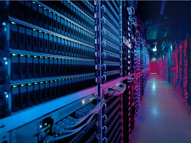 Nova York freia a corrida da IA e impõe pausa de um ano a novos data centers
