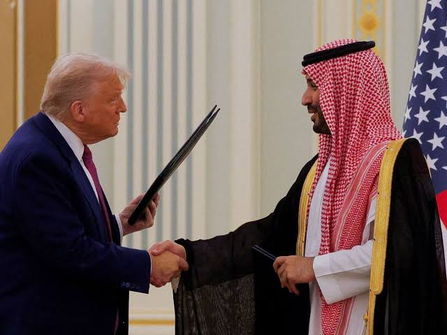 Acordo nuclear com Arábia Saudita: Trump exige reconhecimento de Israel como condição para aval histórico