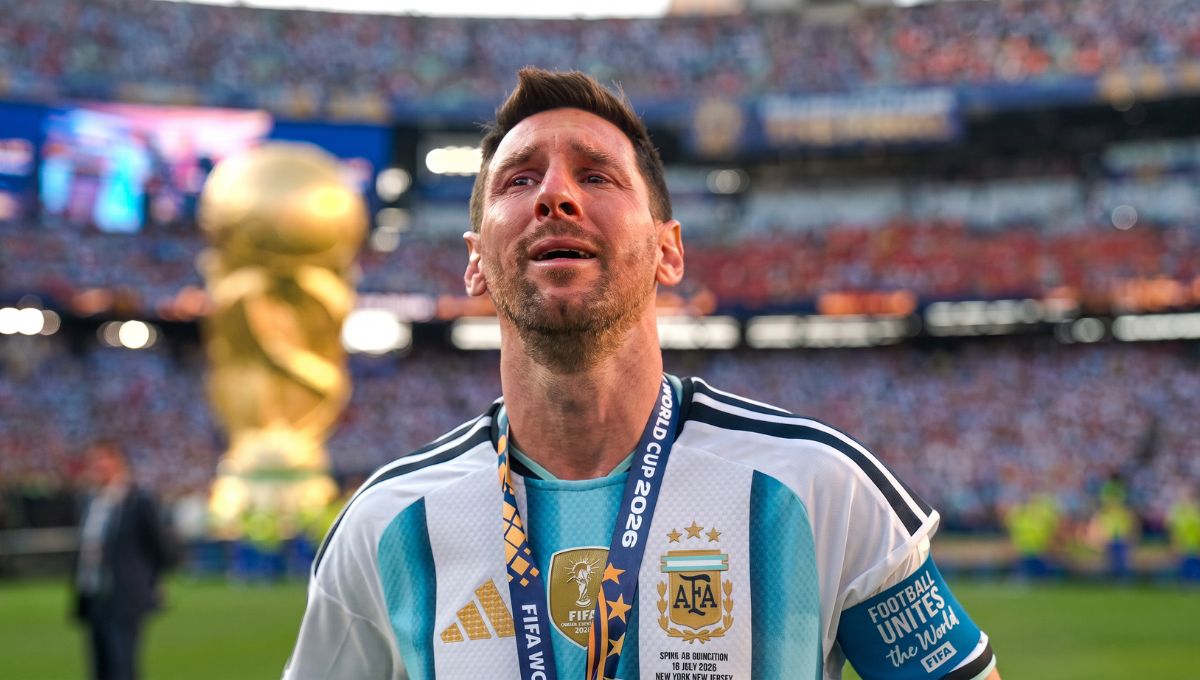 Messi chora em despedida da seleção argentina após derrota na final da Copa