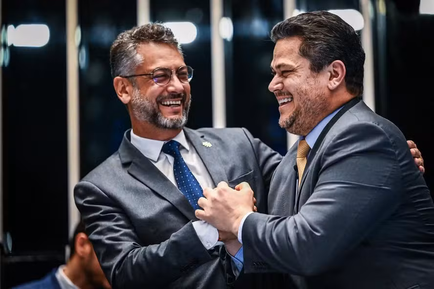 Após 44 dias de empréstimo com aval da União, Amapá revela rombo de quase R$ 1 bilhão no caixa