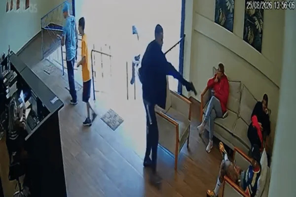 Homem é morto com 16 tiros dentro de academia em São José dos Campos