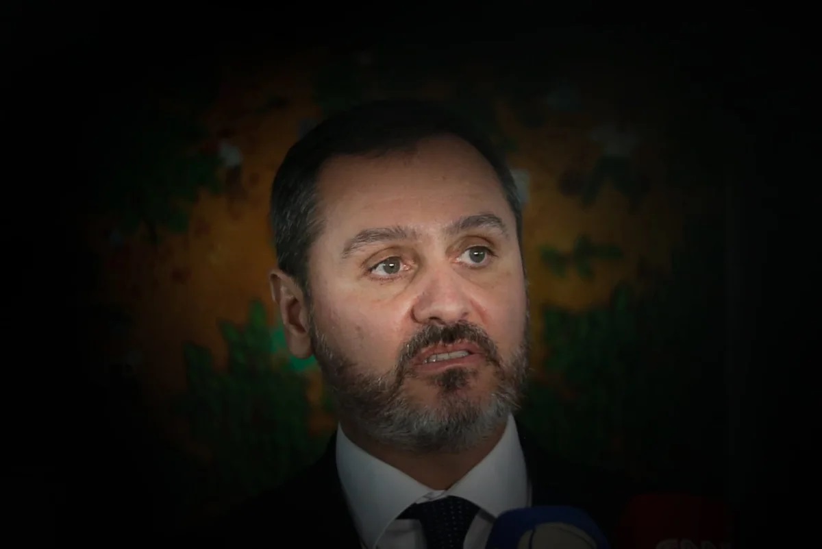 Mendonça determina afastamento preventivo de diretor da Polícia Federal
