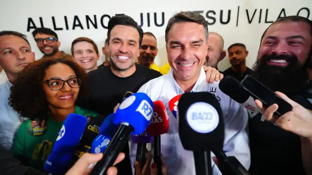 Após fracasso em candidatura ao Planalto, Pablo Marçal anuncia apoio a Flávio Bolsonaro