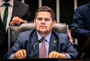 Davi Alcolumbre em foto de arquivo no plenário do Senado Federal.